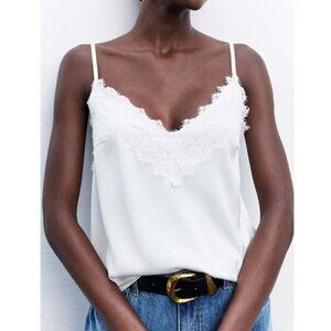 Chic White Lace Patchwork Adjustable Spaghetti Strap Loose Tank Top
